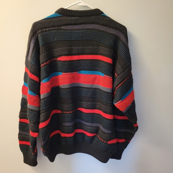 COOGI Sweater! - Picture 5 of 5